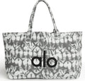 a|o Tote